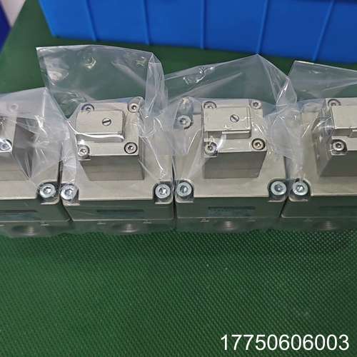SMC精密调压阀VEX1330-03，正品，带包装。