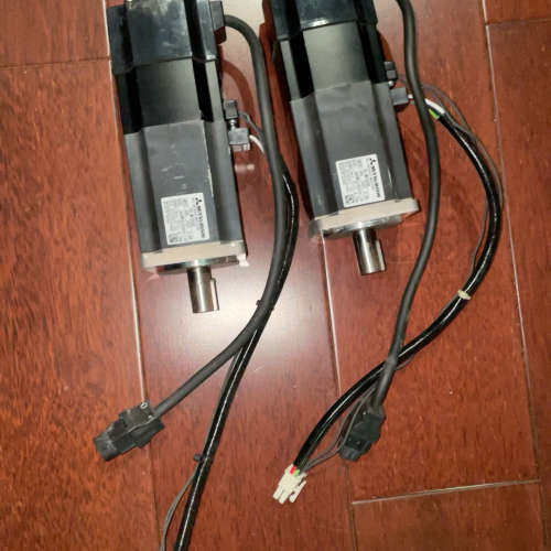 三菱电机HC-MFS43B 包好 500