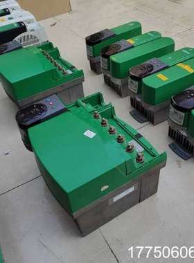 UNI3403CT变频器22KW，功能包好，外壳完好！