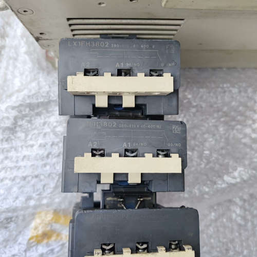 LX1FH3802触器线圈，功能包好，3个，