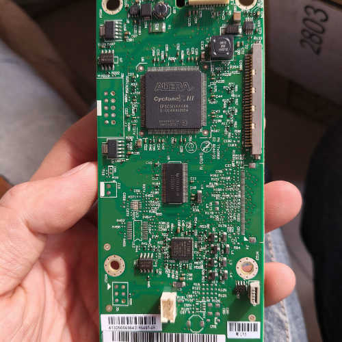 EP3C5E144C8N芯片板 拍照