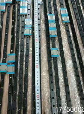 导轨IKOML12总长度1米，一条配两个块，手感非常