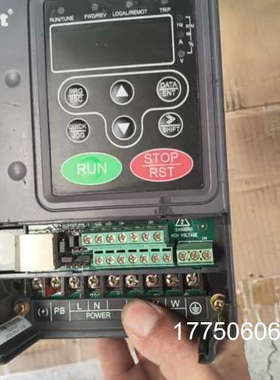 英威腾CHE100-220V1. 5KW变频器一台，成色自定