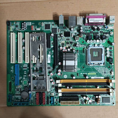 凌华ADLINK M-302工控主板,四内存通道,带6个PC