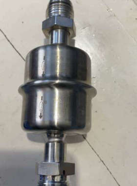 PALL过滤器，型号GLFPF6101VM6/8，几乎。