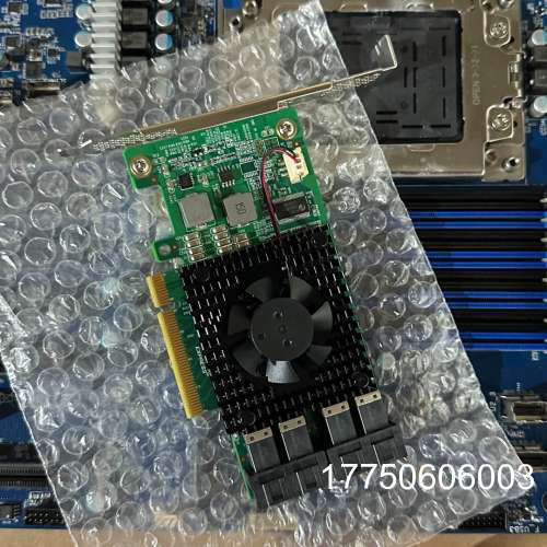 一张 pciex8 转 u2 LRNV9347-4I