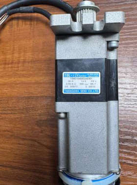 库卡机器人多摩川伺服电机，型号TSM3104S8324E