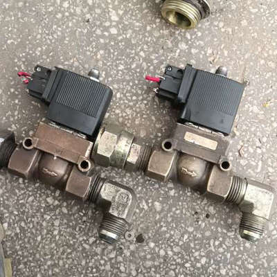 英格索兰空压机电磁阀。WWB  00151911两台，有