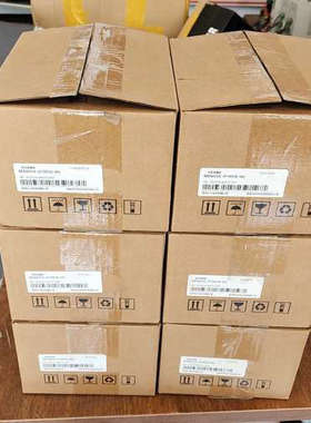 汇川变频器MD605A-4T9R5B-WL  未使用