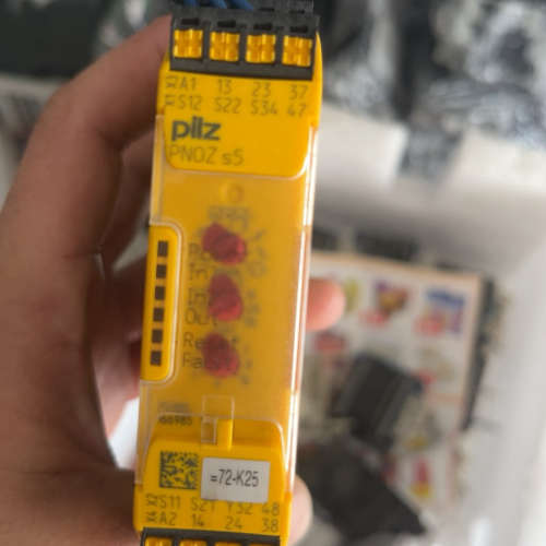 pliz安全继电器S5/751105底壳有破损实拍售不