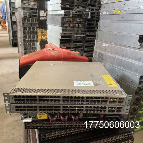 思科 N9K-C9348GC-FXP 交换机，48个电口，4
