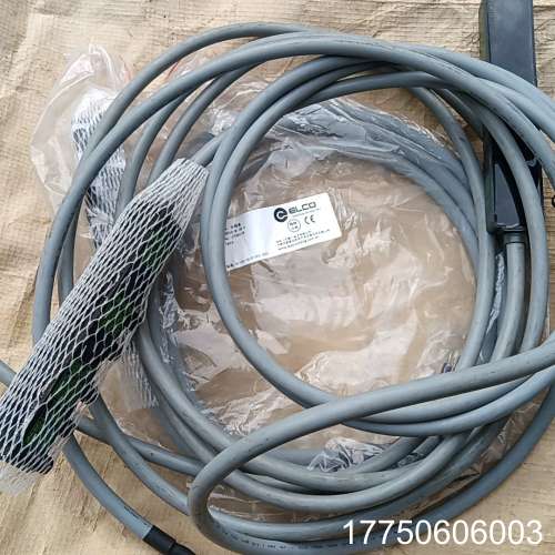 宜科分线盒，ESP10-8-3N-3，线长3米未使用，标