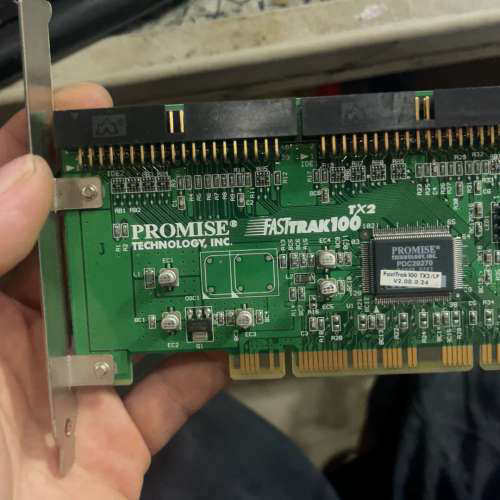 Promise fasttrak100 TX2 PCI转ID