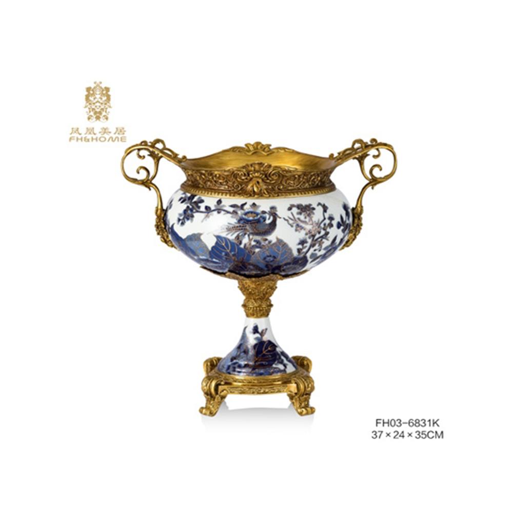 铜配陶瓷复古欧式储物罐花瓶果盘