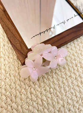 春日小清新樱花抓夹氛围感鲨鱼夹