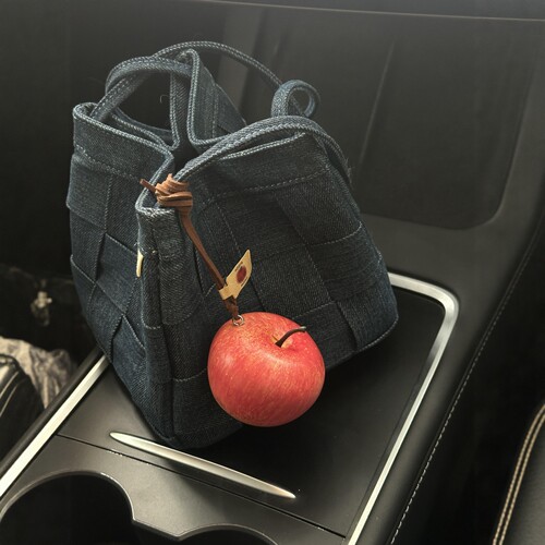 8w多人看过的苹果包挂mini创意包挂件仿真苹果车内饰品2026年新款