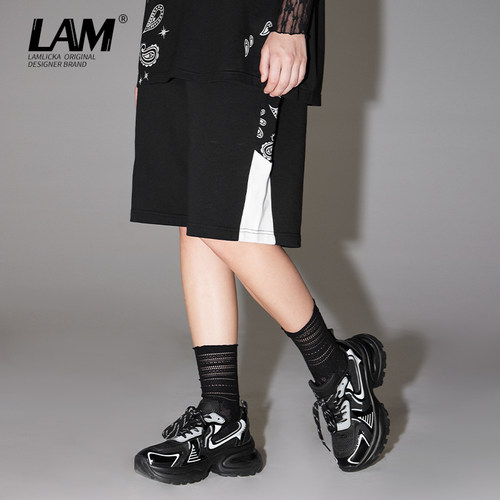 LAMLICKA拼接撞色腰果花五分短裤