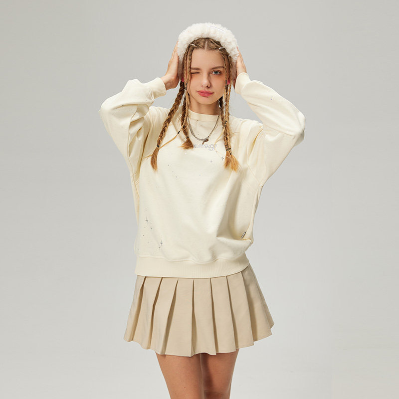 LAMLICKA设计感立体剪裁镂空卫衣