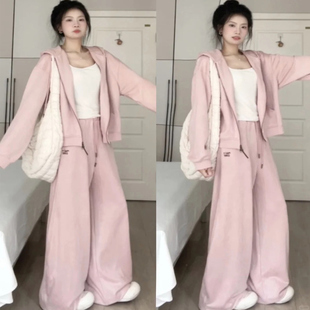 早秋季粉色宽松连帽卫衣外套女款立秋韩系流行穿搭小个子开衫上衣