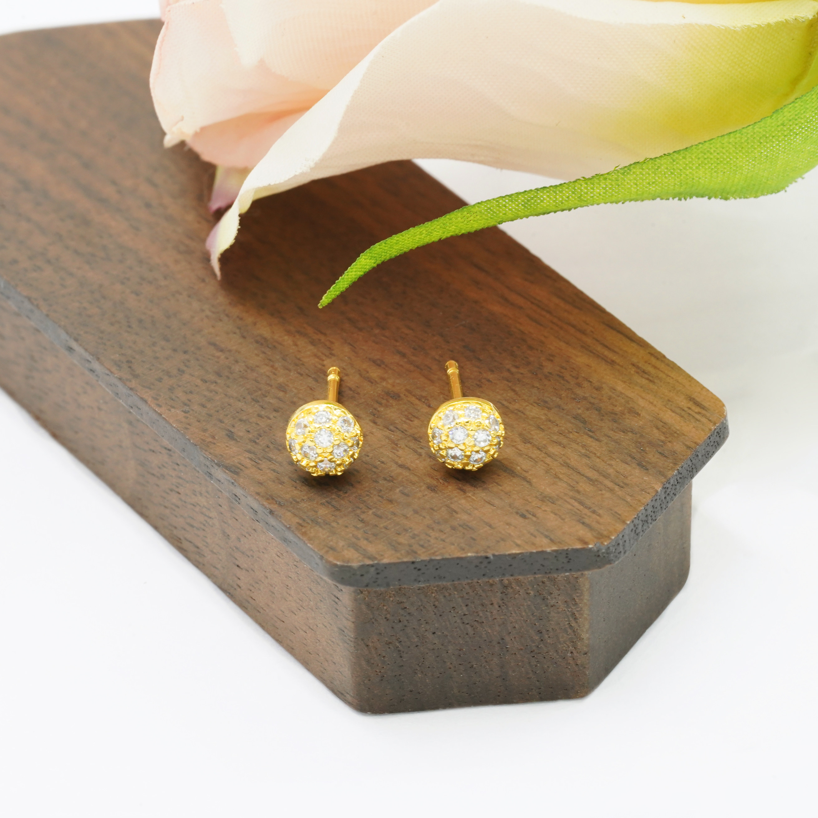 【店铺专属】18k金满钻金球耳钉女款轻奢小众高级感不脱模WT0493,珠宝/钻石/翡翠,耳饰,淘宝优惠券,粉丝福利购,淘宝优惠卷