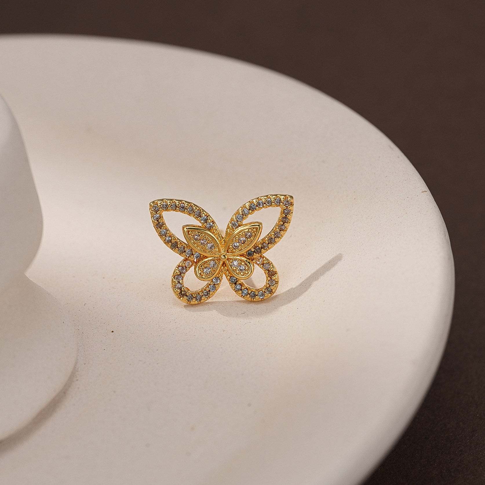 【店铺专属】18k满钻蝴蝶耳钉耳饰女(单只)  不脱模【S01108】,珠宝/钻石/翡翠,耳饰,淘宝优惠券,粉丝福利购,淘宝优惠卷