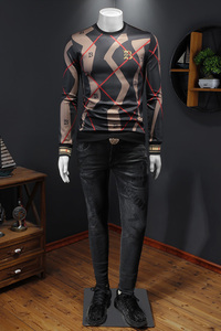2024假模四季款男士圆领潮流刺绣时尚卫衣QT6012AFD9351Y-P125图片