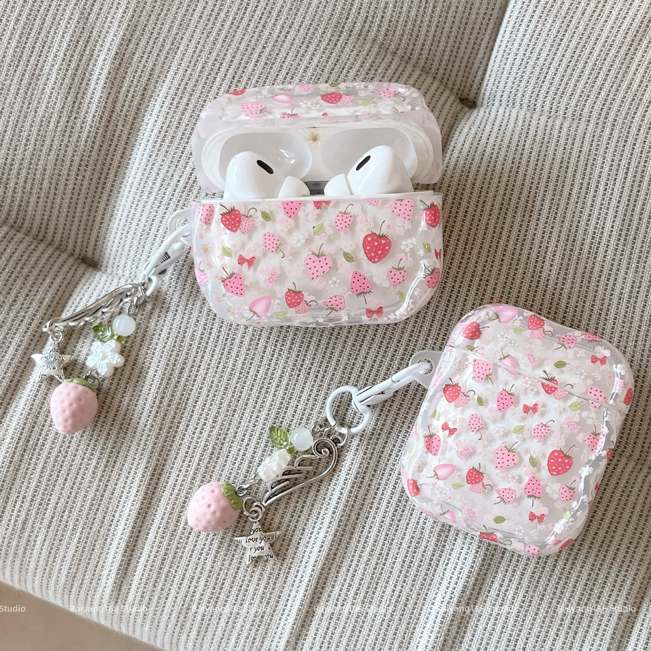 ins可爱满屏草莓适用airpods4保护套苹果耳机保护壳air