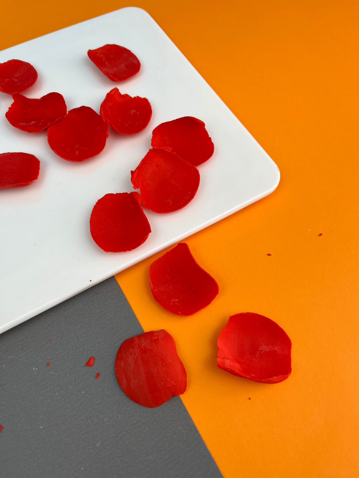 红色玫瑰花瓣手工巧克力情人节蛋糕装饰贴片冰淇淋西点点缀花成品