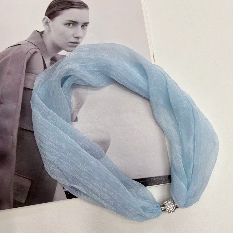 春秋女高级感薄透气配衬衫裙子护颈时尚围脖夏天百搭气质磁扣丝巾