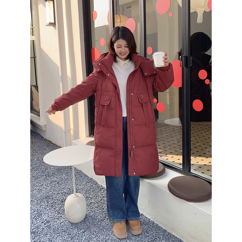 紫璐莱氛围感中长款连帽羽绒服