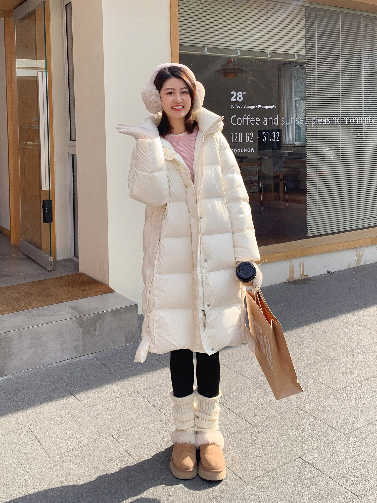 紫璐莱通勤白鸭绒长款云朵羽绒服