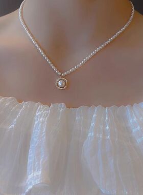 施家小米珠女款小众精致毛衣链吊坠项链