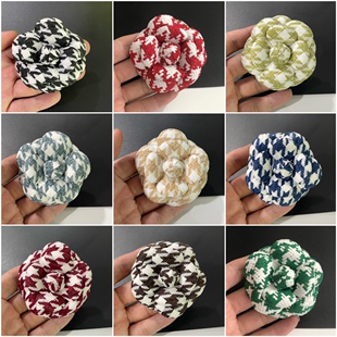全6.6cm大高端千鸟格小香花尼布超定型山茶花饰品包花胸花加胸针
