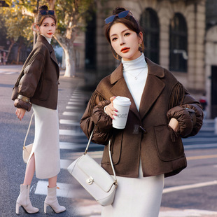 小众针织拼接大翻领羽绒服女2025冬季时尚高奢大款磁吸扣保暖外套