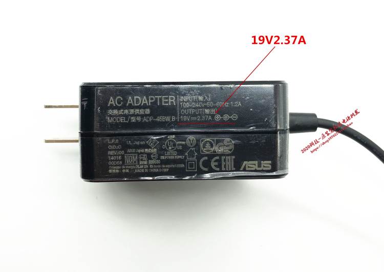 ASUS华硕UX301L X302L X402U笔记本电源适配器19V237A小口充电线