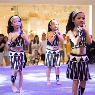 云南儿童佤族女装甩发舞蹈服阿佤阿娃民族舞台服佤族壮族演出服装