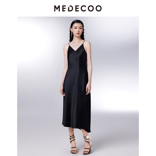 MEDECOO优雅气质吊带裙