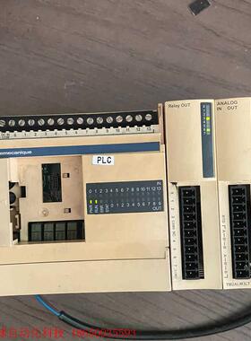 施耐德PLC一个TWDLCAA24DRF和TWDDRA8RT