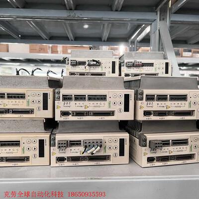 拆机施耐德伺服驱动器 1KW LXM23CU10M3X