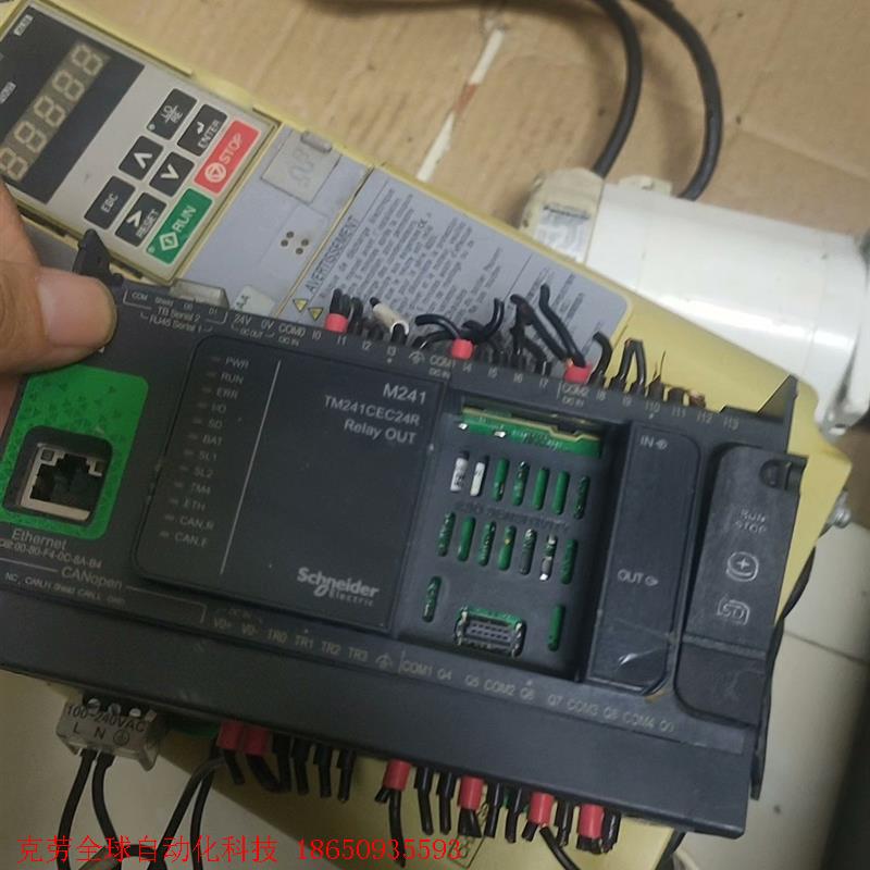 施耐德PLC TM241CEC24R 拆机质量好的