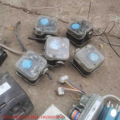 原装进口冬斯压力开关 LGW10A2  二手拆机成色如图