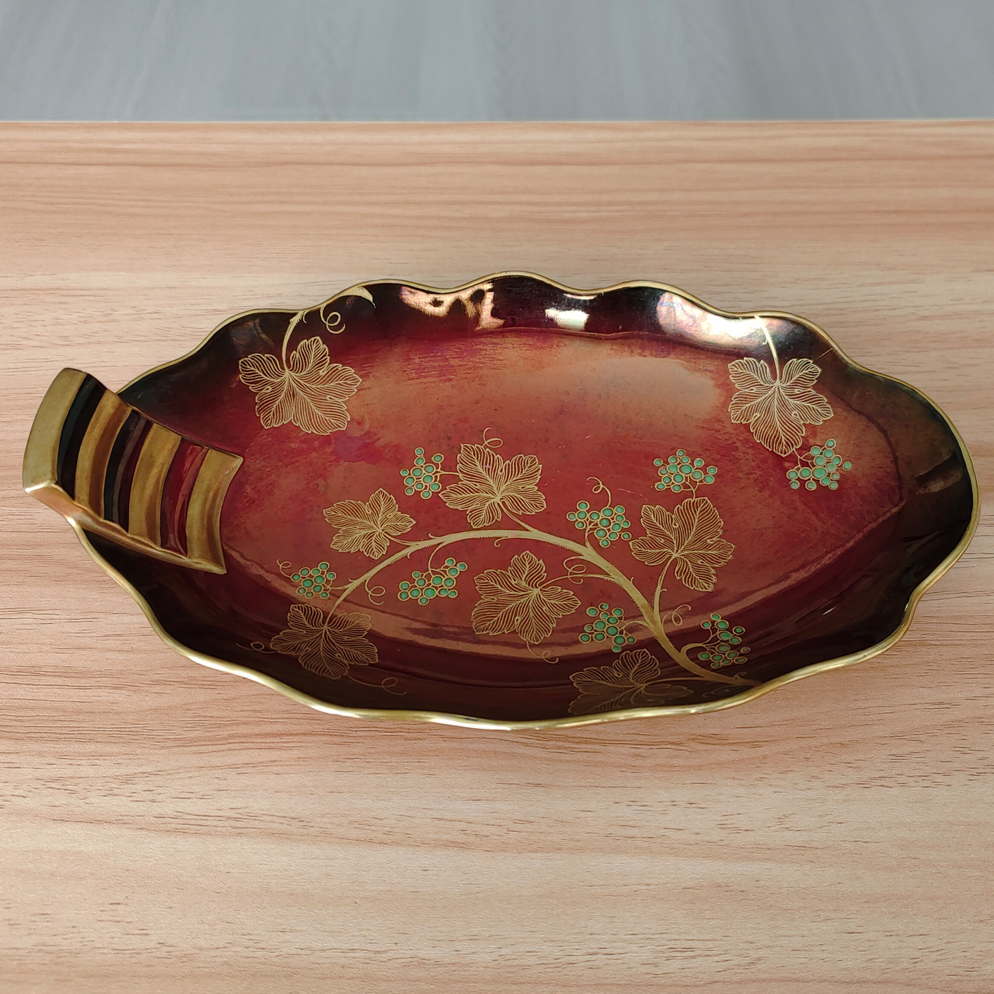 西洋收藏品 英国手工制作皇家红陶瓷烟灰缸 欧式装饰盘小食碟摆件