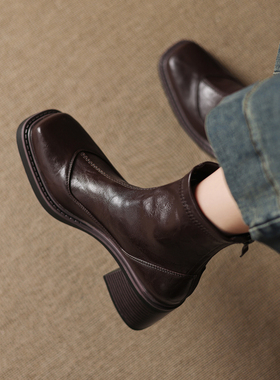 ladyblack粗高跟方头厚底后拉链弹力瘦瘦单靴女秋冬大码短靴41-43