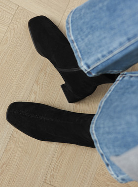 ladyblack复古绒面弹力瘦瘦单靴秋冬粗高跟3233大小码短靴女41-43