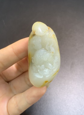 和田玉籽料兔子挂件