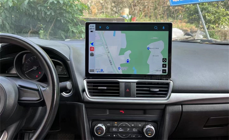 马自达昂克赛拉Carplay车载导航