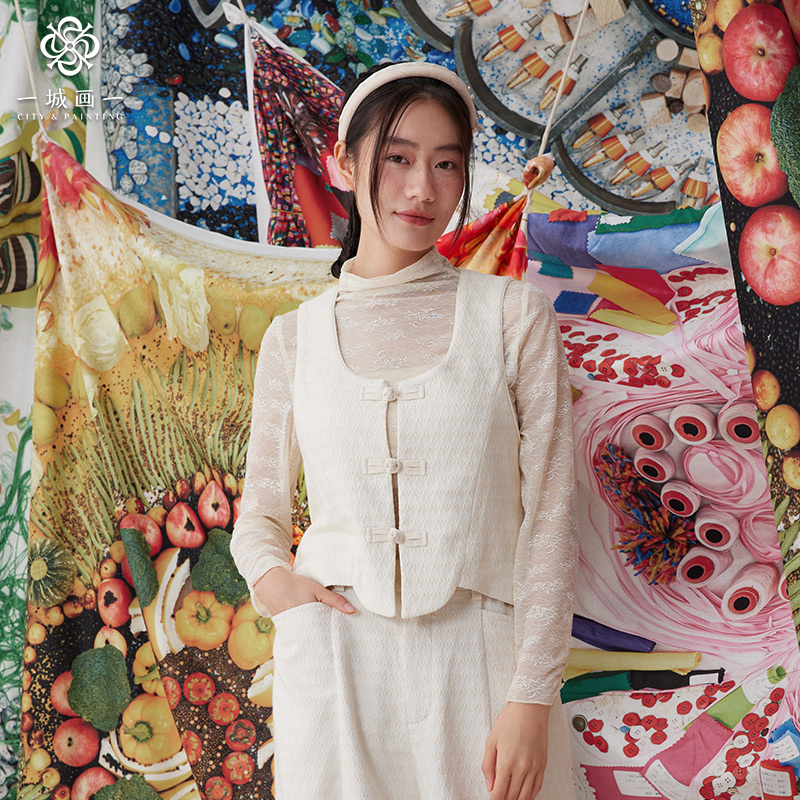 秋季新中式大方领暗纹提花盘扣文艺复古短款马甲14111H018