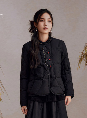 一城画一中国风文艺手摇绣花轻薄白鸭绒短款羽绒服黑色14411J265