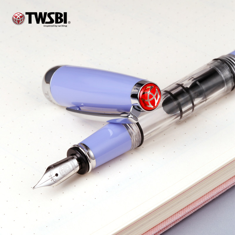 The official flagship store of twsbi Sanwen Tang has launched a new 580mini lavender purple diamond piston ink-coated short steel light purple mini portable notebook. It is a limited edition for girls with high appearance standards and is perfect for gifting thumbnail 4
