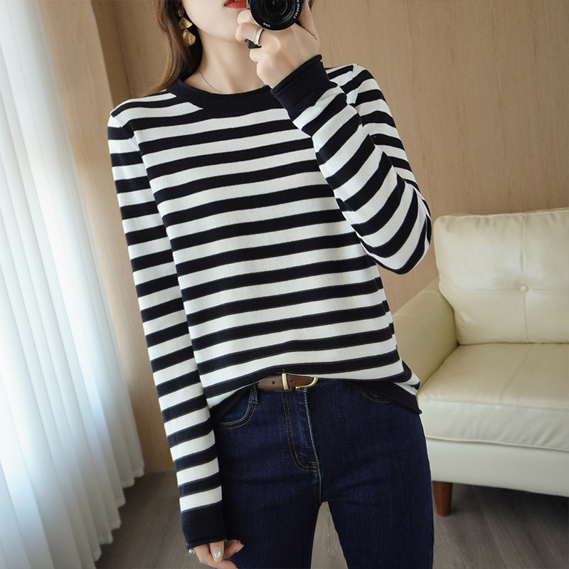 秋冬新款纯棉条纹针织衫女圆领内搭撞色韩版宽松百搭打底长袖毛衣